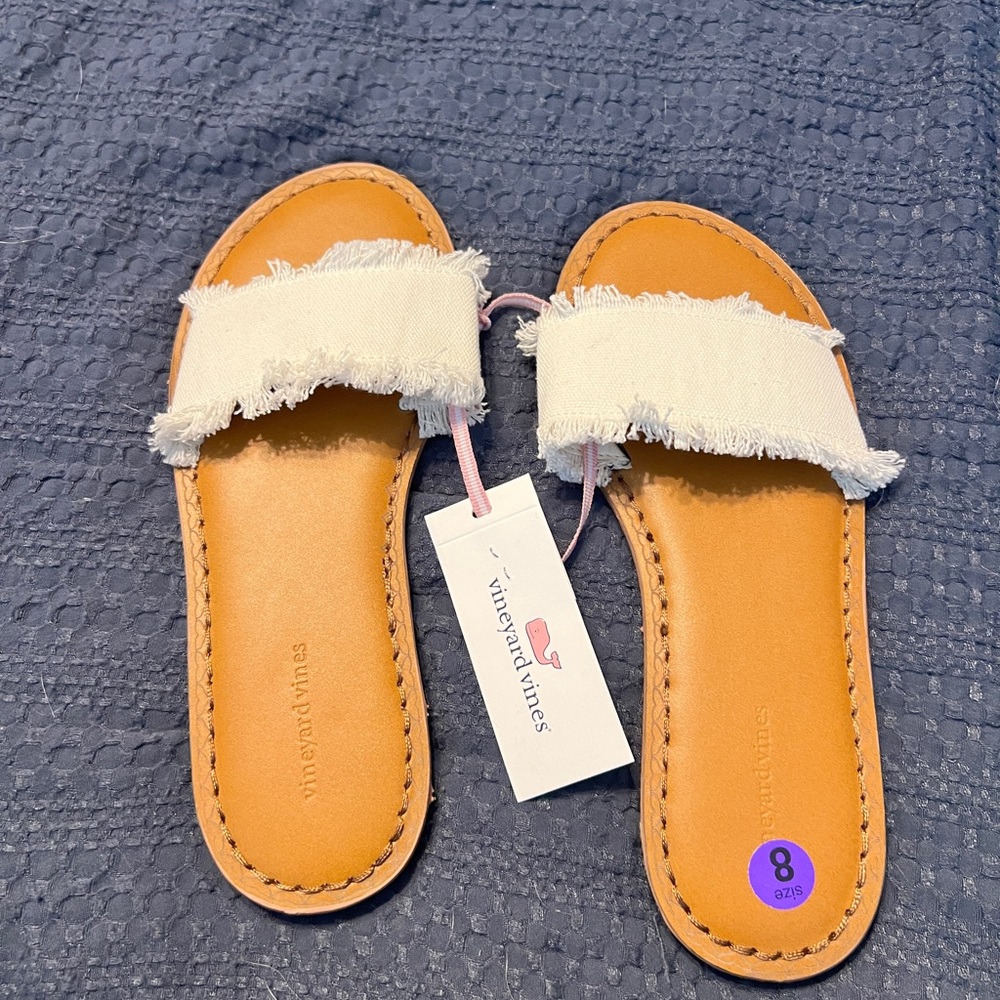 Vineyard Vines Cream Sandals